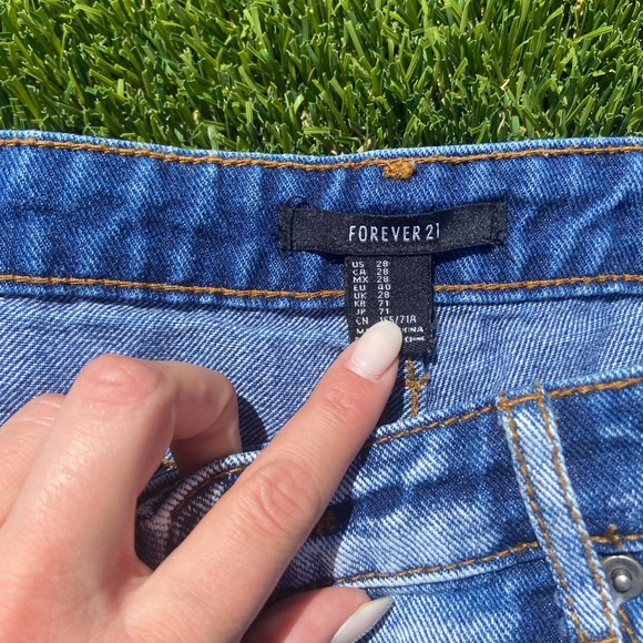 Distressed Micro Shorts - Picture 4 of 7